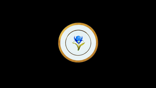 Mamie's Garden Iris Dinner Plate — Classic