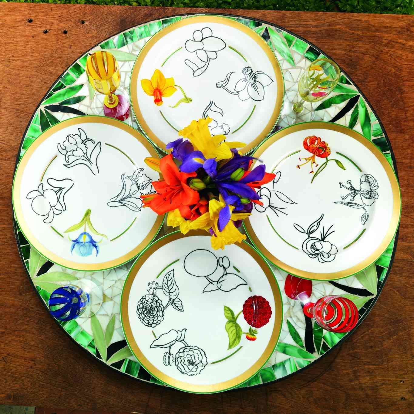 Mamie's Garden Dinner Plate